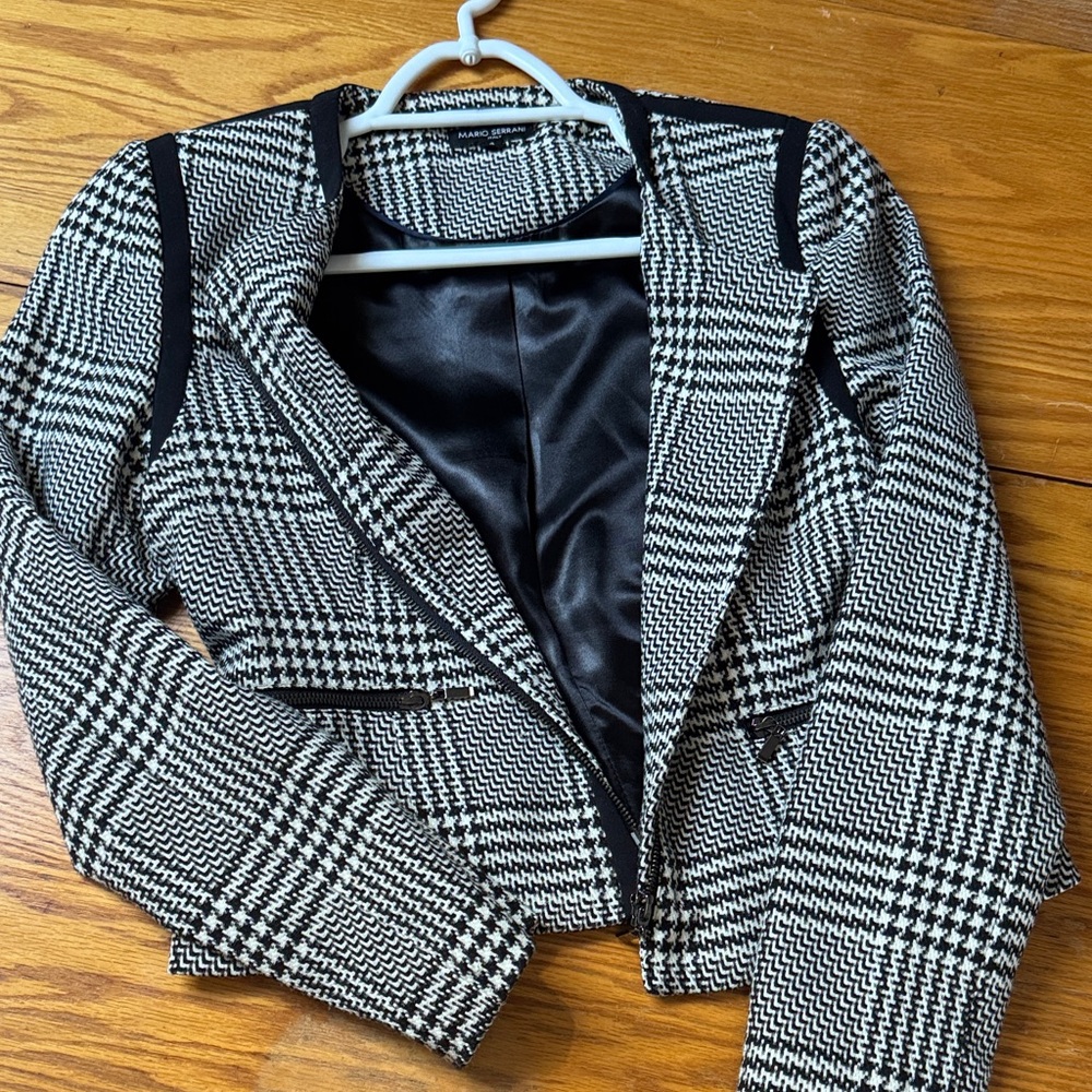 Stylish Black and White Women's Jacket